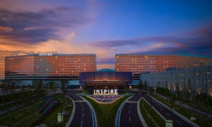 热浪来袭，“玩”趣更浓 迎仕柏度假城定义度假新主义